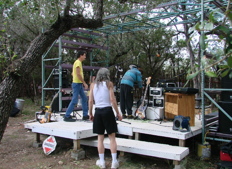 settingup2 (242K)